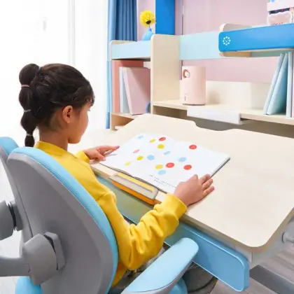 Children furniture table and chair