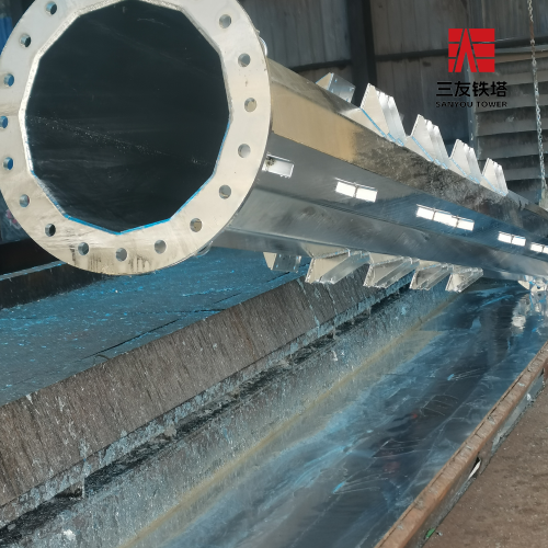 Poste de tubo de aço durável para aplicações industriais