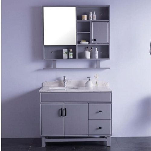 armário de banheiro com espelho