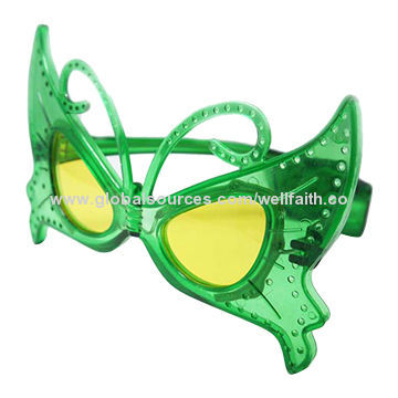 Promotion butterfly shaped fashion sunglasses with LED for woman