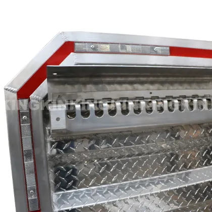 Dyna Light Cab Rack with Diamond Plate