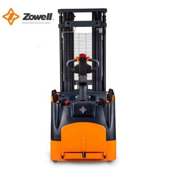 Electric Stacker 2 Tons Χρήση αποθήκης