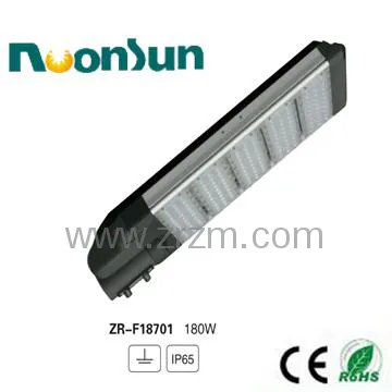 High lumen efficacy 180W LED street light
