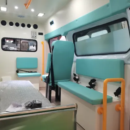 Jiangling Ford Intensive Care Ambulance