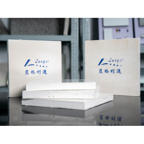 Aislamiento contra incendios y absorción acústica de paredes exteriores de edificios