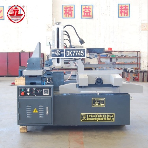 Precision DK7745 عالية السرعة متعددة الأسلاك CNC EDM