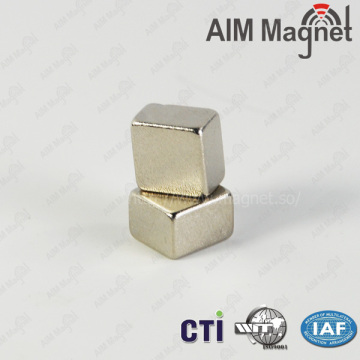 Strong N42 10x10x10mm neodymium magnet