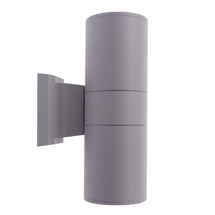 Outdoor LED wall light with warm light source