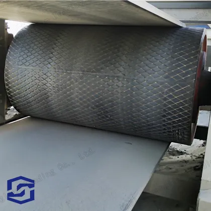 Wear-resistant and anti-slip rhombus rubber sheet