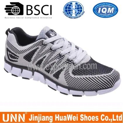 Wholesale China New Men Sports Shoes for Outdoor Running Shoes