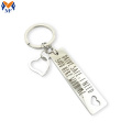 Custom design metal keychain with D-clasp