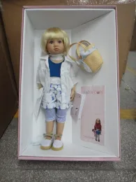 Fashion Doll