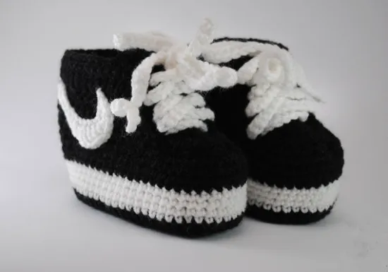 Crochet baby booties Knitting baby shoes booties