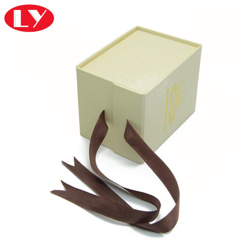 Hard cardboard gift box with magnet and ribbon