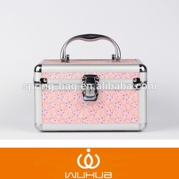 Nail Art Train Aluminum Lockable Case Box Bag Makeup Cosmetic Jewelry