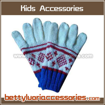 Kid's gloves