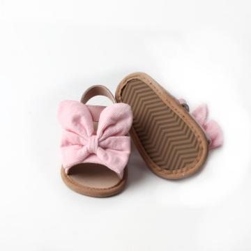 Nylig stil ægte læder baby sandaler høj kvalitet