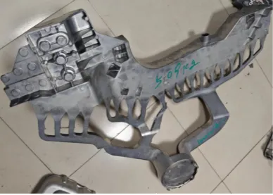 Aluminum die casting auto parts automobile longitudinal beam