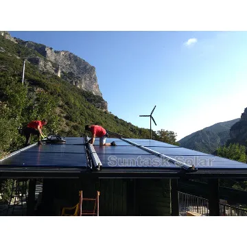 Heat pipe solar hot water heating system