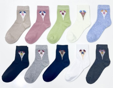 Owen wholesales newly designed children's socks
