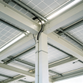 Cochera fotovoltaica residencial de estilo japonés