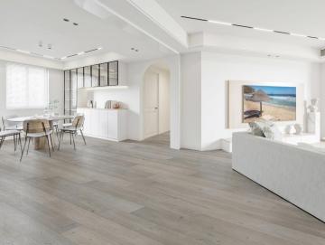 Grey Brushed Engineered Hardwood Flooring Reactive Stain