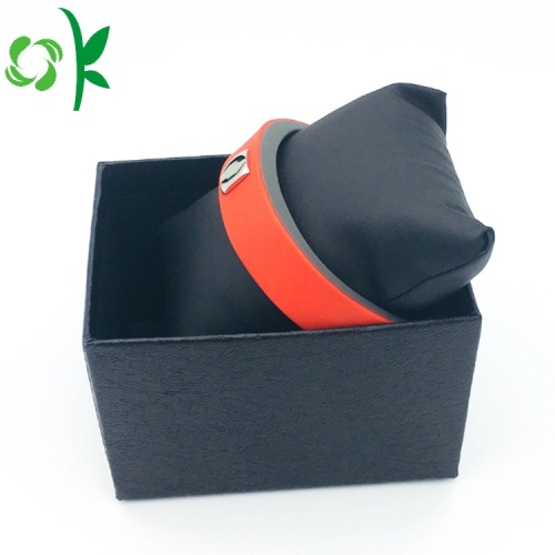 Bracelet en silicone ajusté avec bracelets sport de couche supérieure