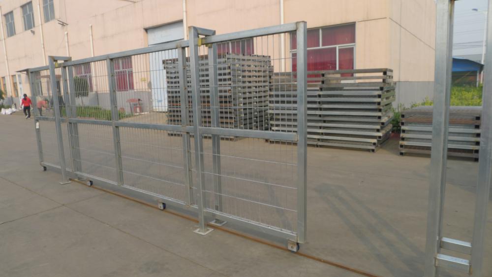 Steel Pipe Farm Gates