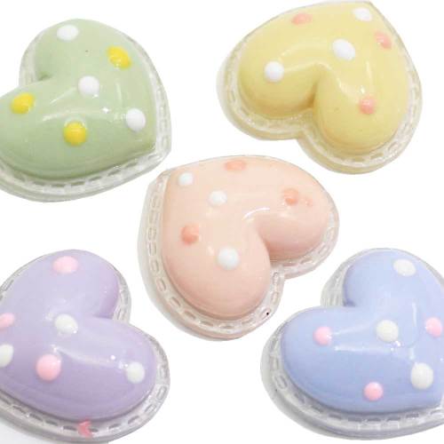 Flat back Heart Shaped Resin Hair Accessories Beads Charms For Kids children Jewelry Ornaments Beads Charms