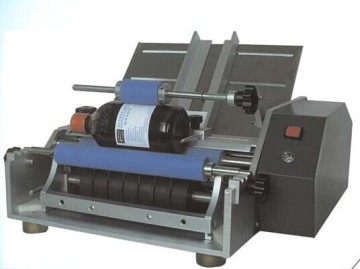 Sk-T Semi Auto Round Bottle Wet Glue Labeling Machine