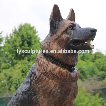 Outdoor garden decoration bronze german shepherd dog