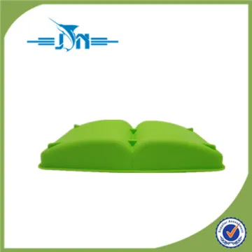 Multifunctional crocodile shape silicone cake mould