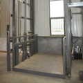 Hydraulic small vertical guide rail cargo lift