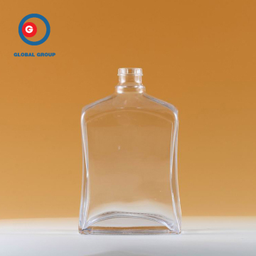 750 ml Glass Square Wine Spirit Bottle