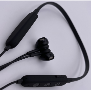 Auriculares intrauditivos deportivos a prueba de sudor con micrófono