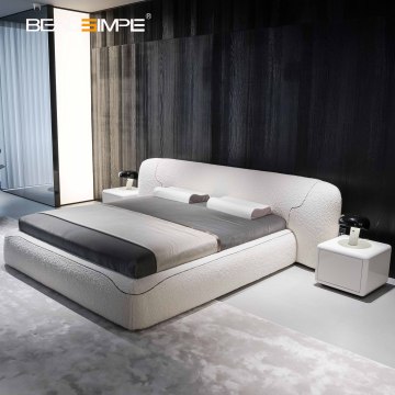 Letto di lusso regolabile Theo Cloud Boucle King