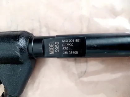 Shangchai Engine Fuel Injector for Sany Truck Crane