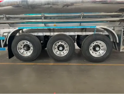 Carbon Steel Oil Tanker Semi Trailer