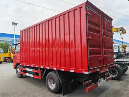 Dongfeng DFAC 4X2 5t Van Box Cargo Truck: Specifications and Features