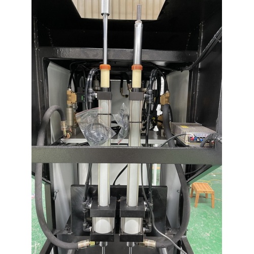 Juice Blowing Machine For 450ml Pet Bottles