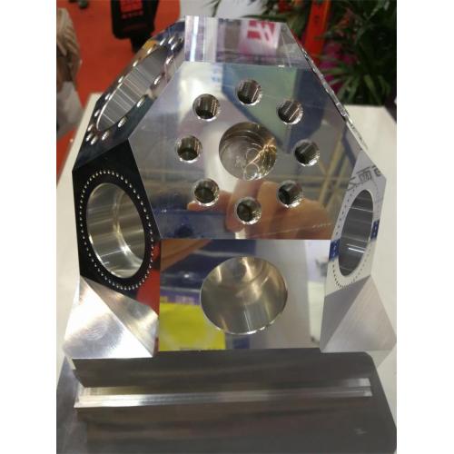 5 Axis Machining Polyhedron