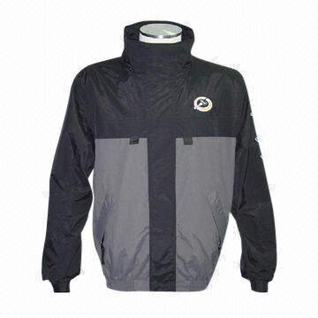 Men's windbreaker, made of 320D nylon taslon