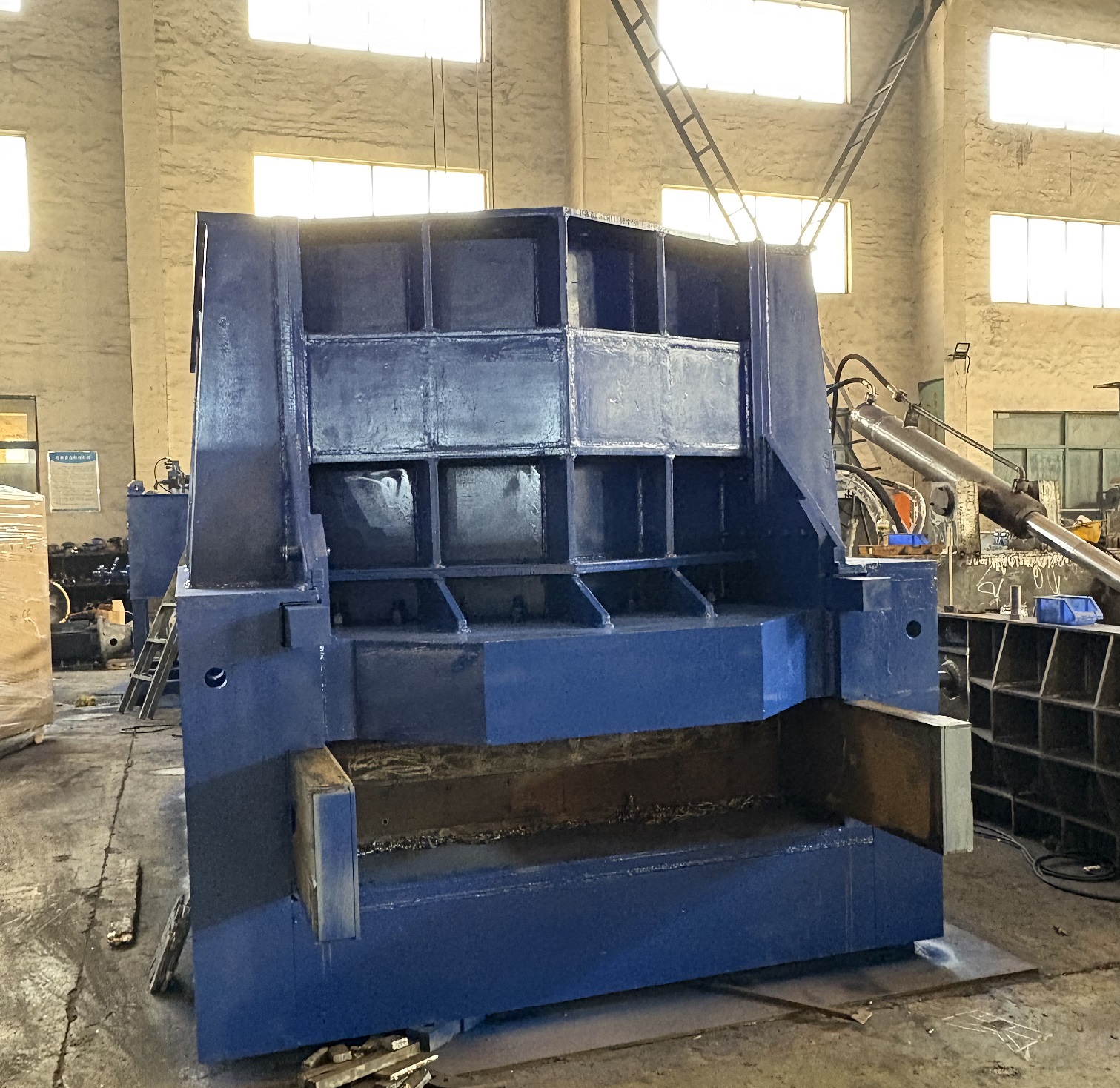 METAL SCRAP SHEAR