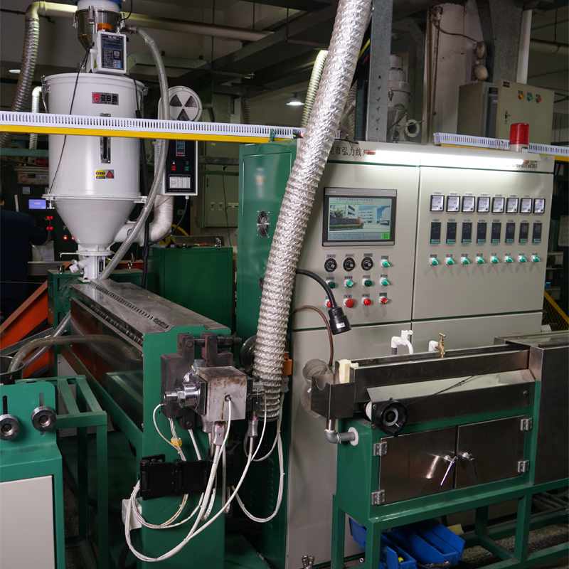 Physical Foaming Insulation Extrusion Line