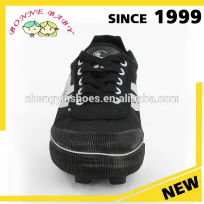 china wholesale Breathable fabric lining boys cheap make running soccer canvas shoes