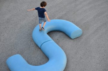 Sedia in cemento a forma di tondo rotondo a forma di U