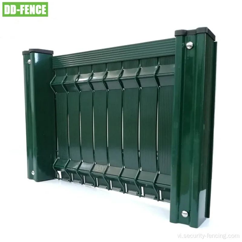 Màn hình riêng tư hàng rào vườn với pvc uv slat