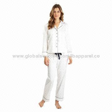 Women's Pajama Set with Classic Check Design