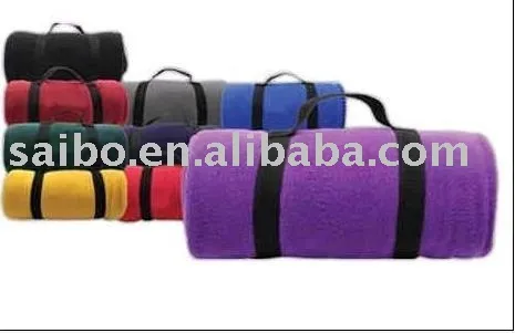 portable picnic blanket ,Polar fleece blanket with black nylon handle