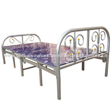 Metal Folding Bed, 10 Legs, Measures 196 x 100 x 80cm, Cheap Price and Big Loading Quantity
